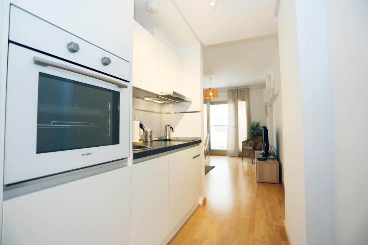 Casa Fenicia - Cosy Apartment With Free Private Parking Málaga Eksteriør bilde