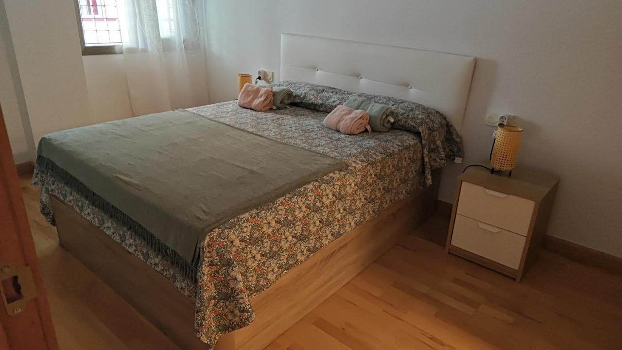 Casa Fenicia - Cosy Apartment With Free Private Parking Málaga Eksteriør bilde